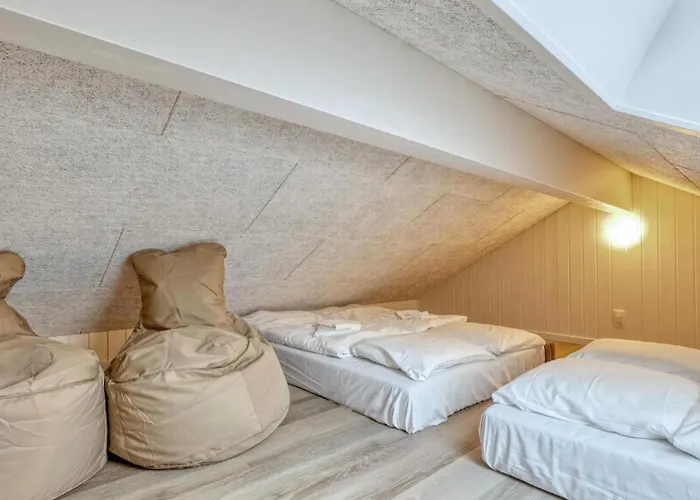 Villavilla 769 - Am See, Deutschland *